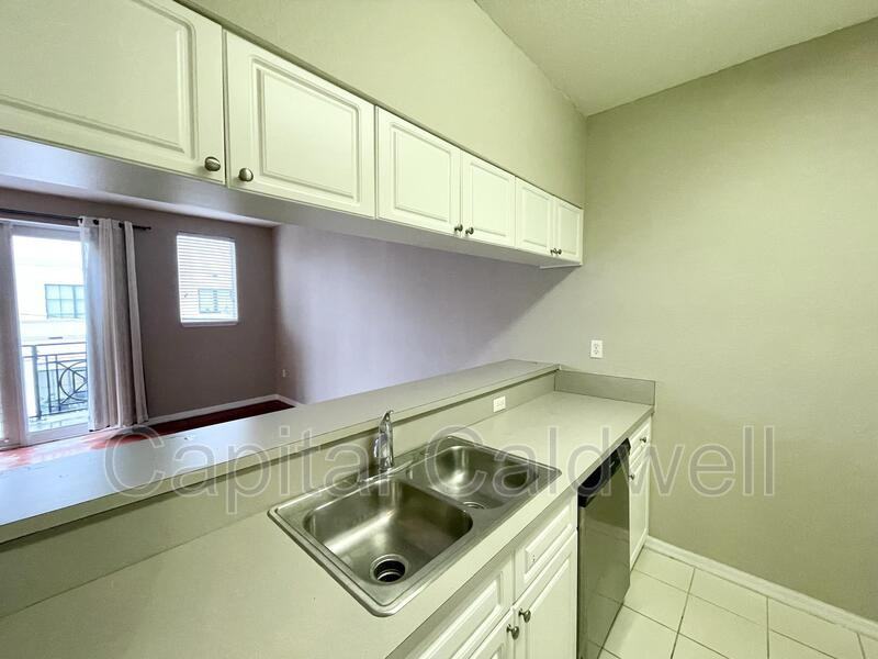 2002 E 5th Ave #2002-303 - Photo 3 of 34