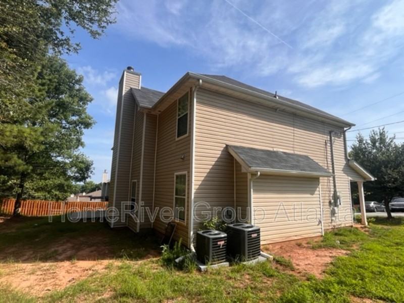 1949 Boulder Gate Dr - Photo 2 of 2