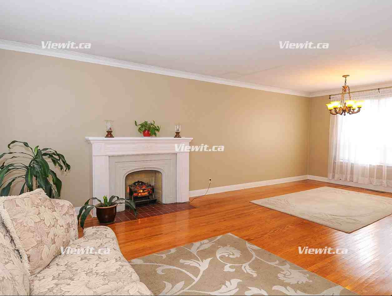 68 Brinloor Blvd - Photo 2 of 10