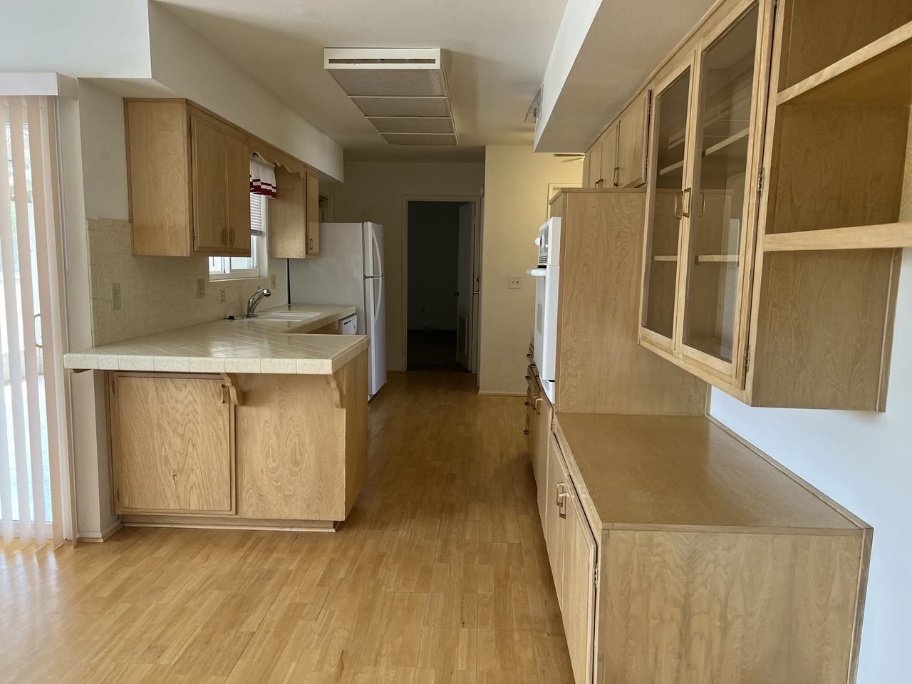 10232 W El Dorado Dr - Photo 5 of 24