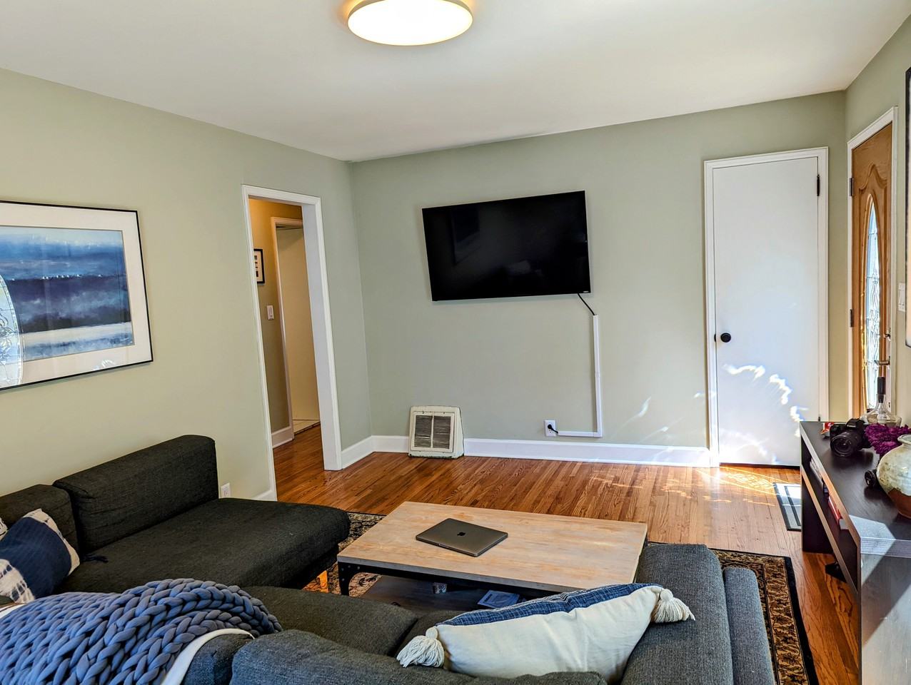 3030 Colorado Ave S - Photo 3 of 16