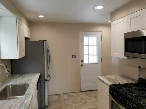 1227 Bellaire Pl - Photo 3 of 12