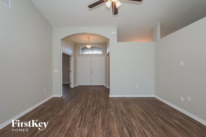 5171 White Egret Ln - Photo 2 of 15