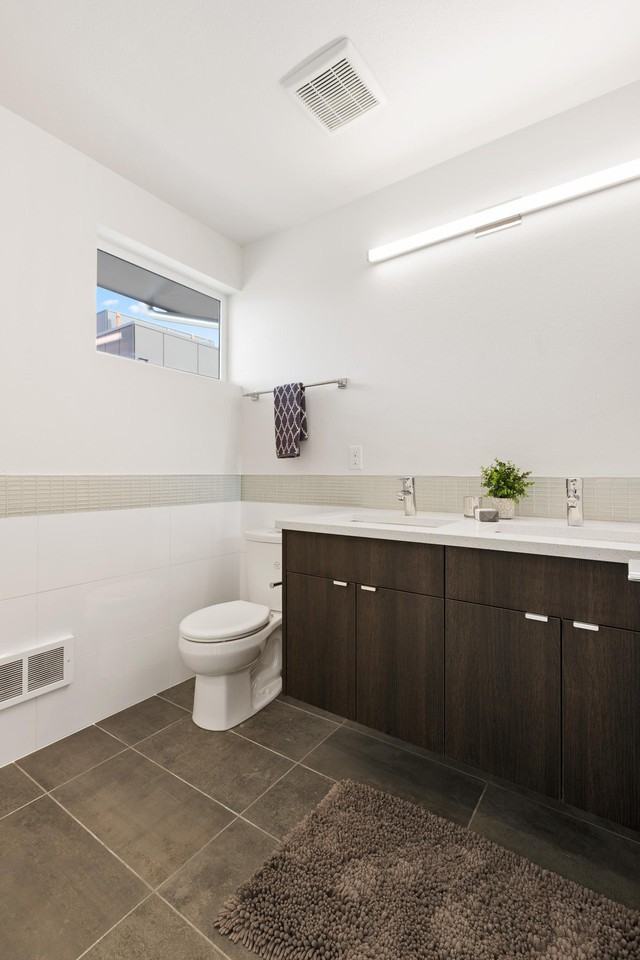 1558 Nw 60th St #1558 - Photo 7 of 14