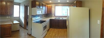 625 4th Ave Se - Photo 2 of 10