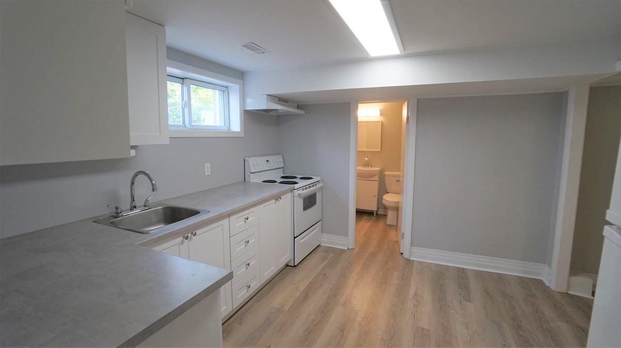 109 Marquette Apartments in Vanier, Ottawa, ON K1L 5J7 Zumper