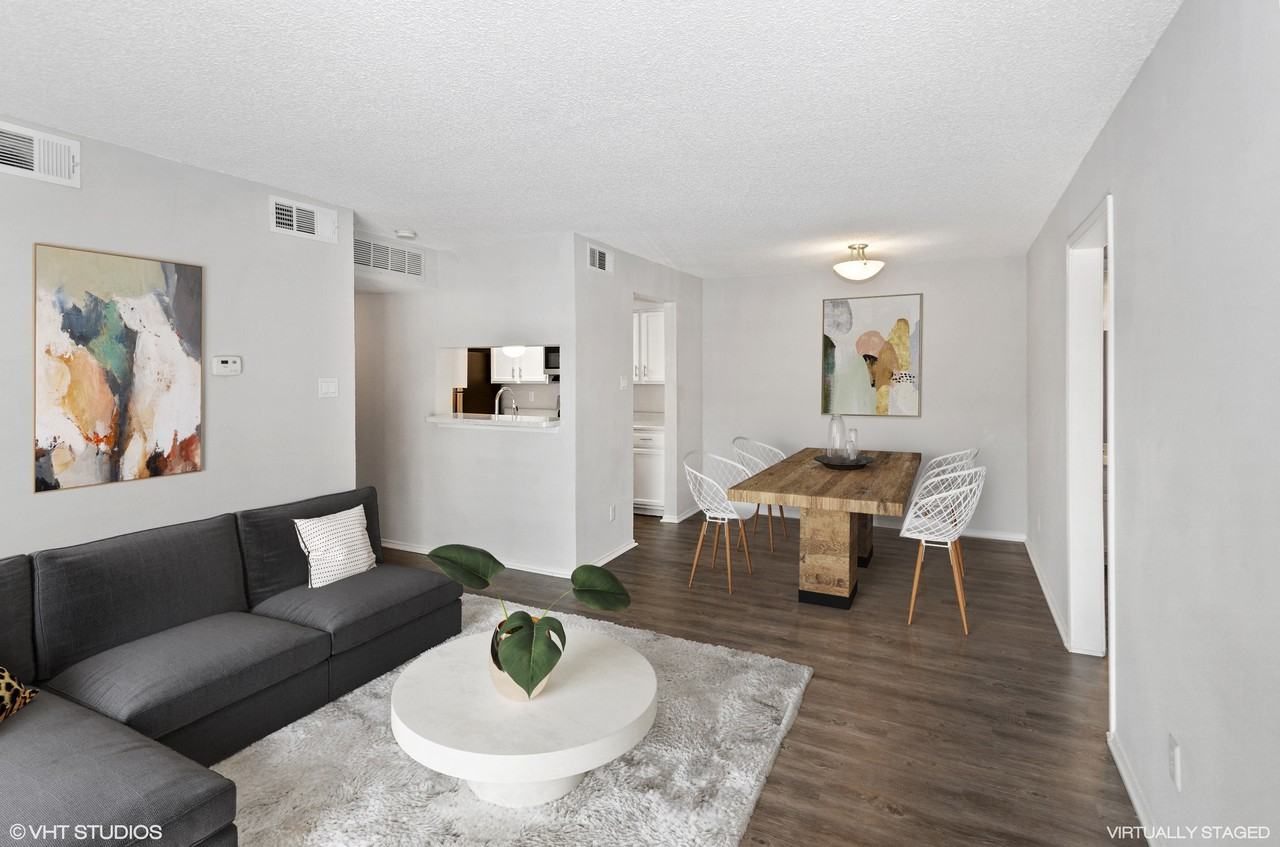 Hilton Head - Photo 7 of 37