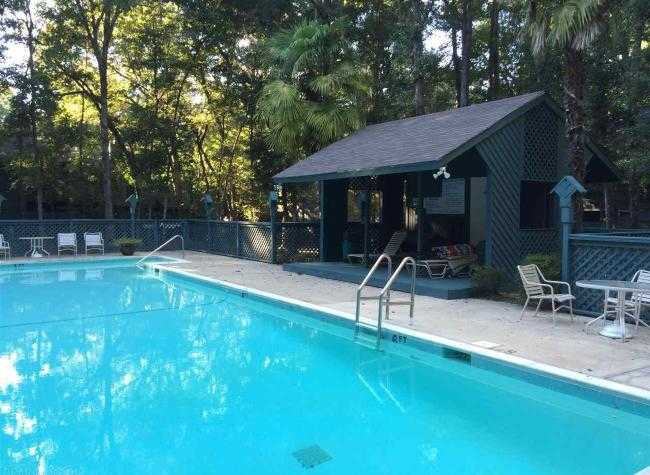 54 Summer Oaks Drive