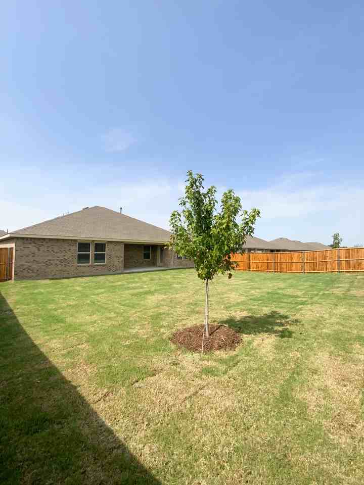 636 Bunker Hill Road - Photo 3 of 9
