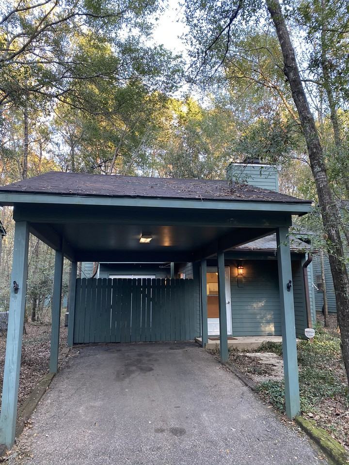 54 Summer Oaks Drive - Photo 3 of 14