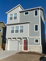 889 Grissom Dr - Photo 1 of 1