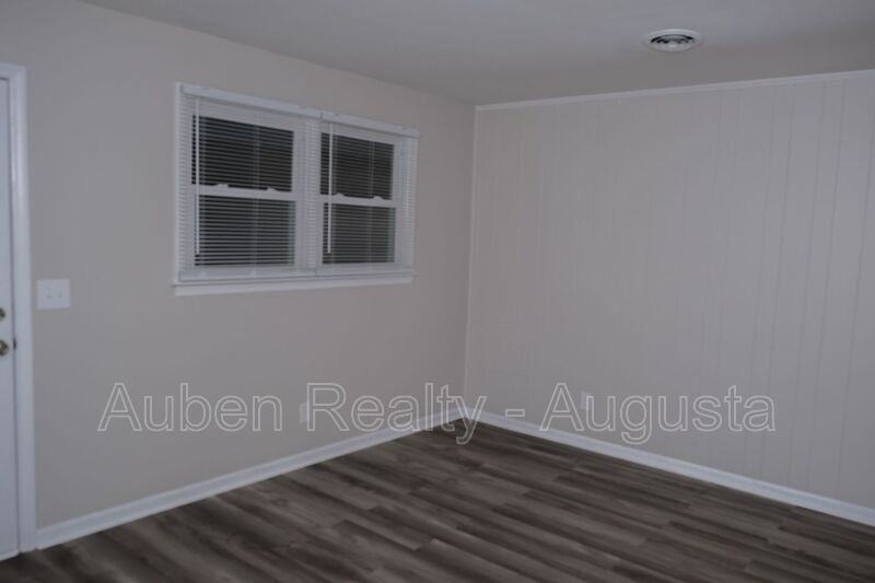 1602 Johns Rd #E - Photo 5 of 20