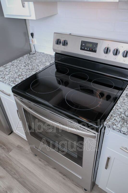 1602 Johns Rd #E - Photo 4 of 20