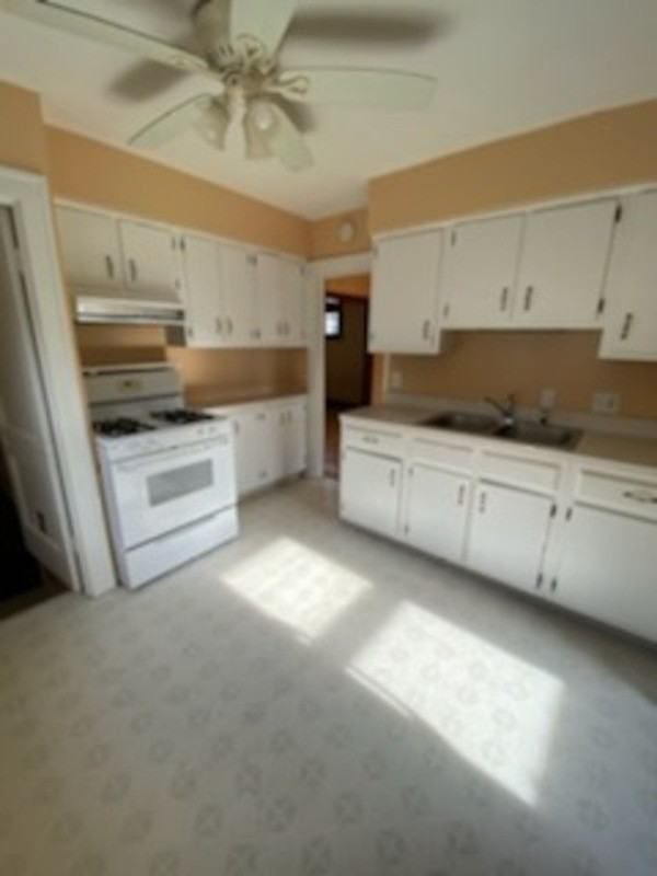 3562 W 120th St - Photo 2 of 26