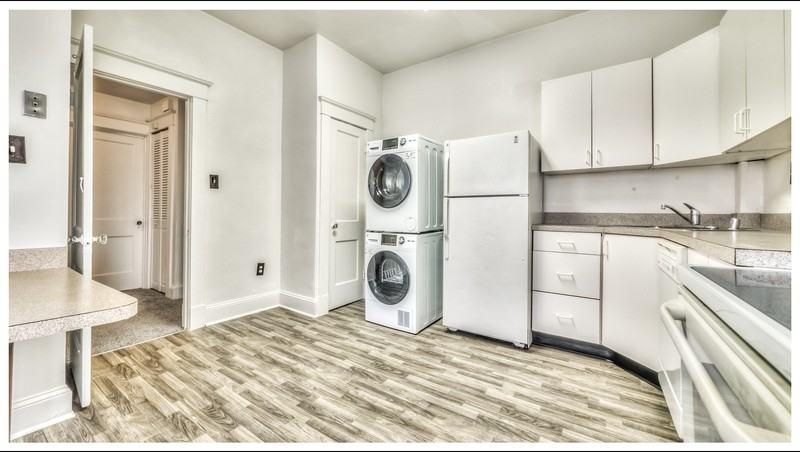 4113 W Forest Park Ave - Photo 4 of 9
