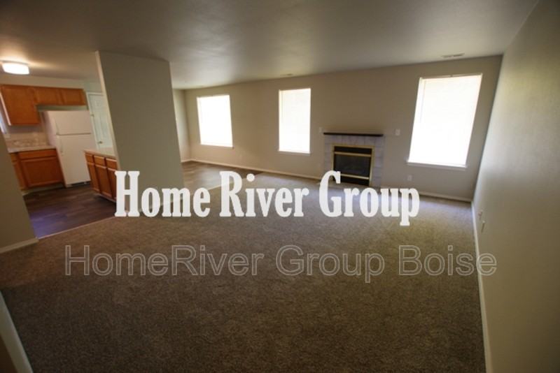 250 N Latah St #201 - Photo 7 of 22