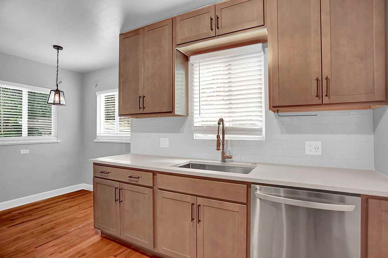 4620 Eliot St - Photo 6 of 24