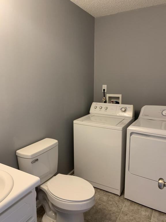 127 Woodberry Dr - Photo 3 of 18