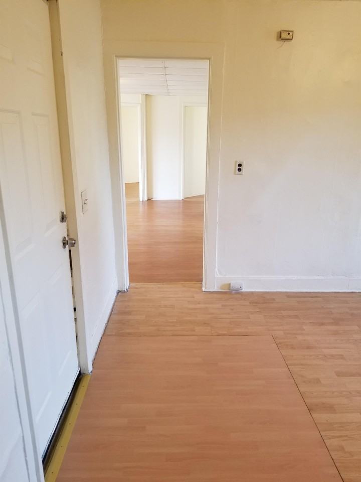 228 Canandaigua St #2 - Photo 5 of 22