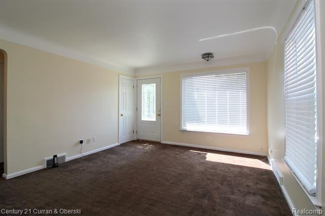 1720 N Vernon St - Photo 3 of 21