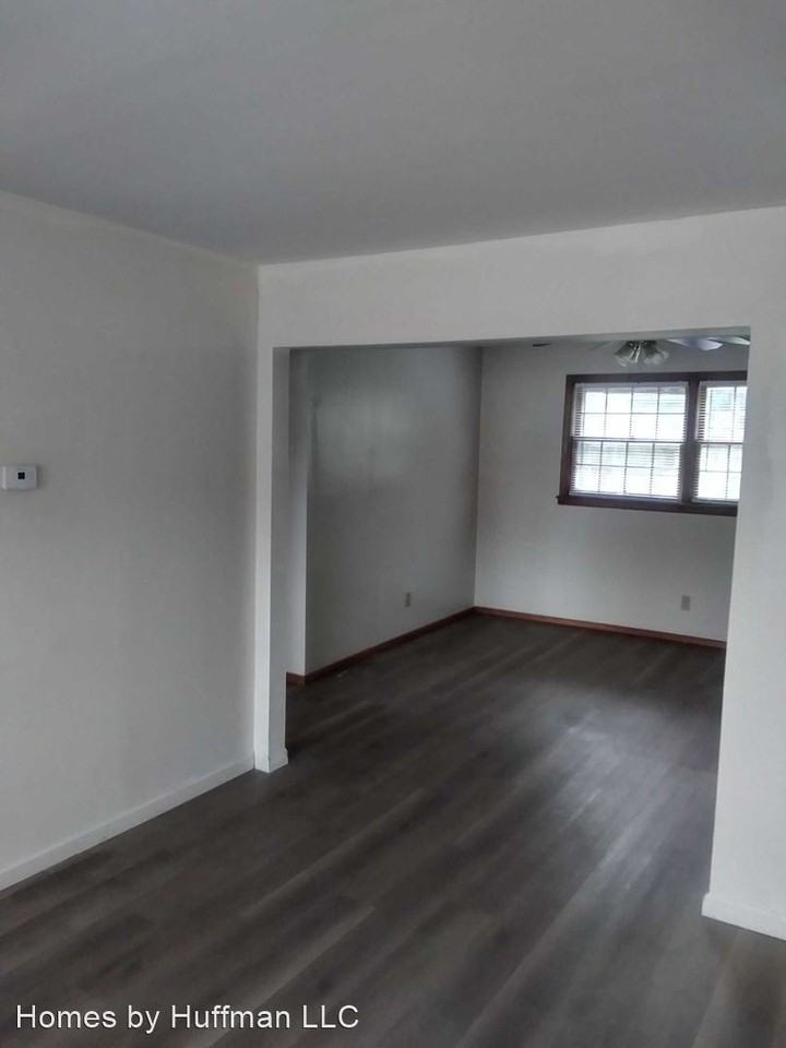 1613-1645 S. Green River Road - Photo 3 of 5