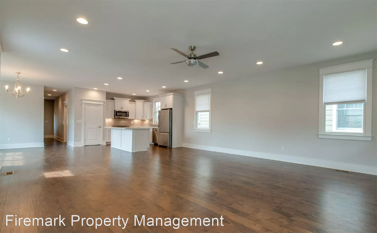 443 Annex Ave #A - Photo 3 of 31