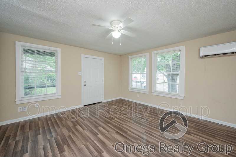 3208 Clopton St Sw - Photo 6 of 25