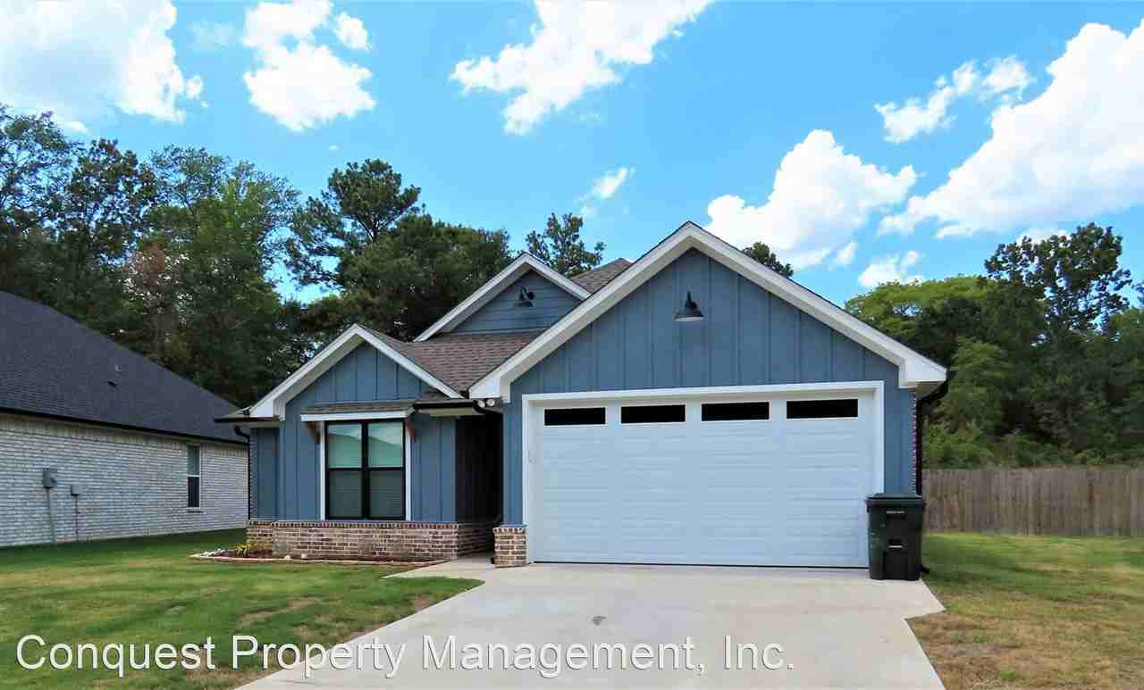 1651 Alamo Xing - Photo 2 of 20