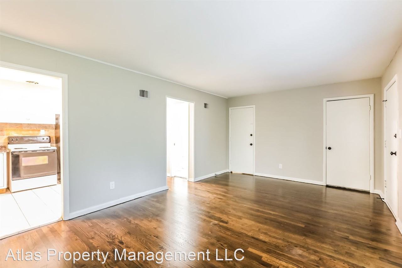 1120 E 65th St - Photo 2 of 29