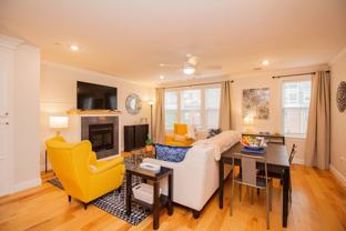 1011 Tremont St #4 - Photo 1 of 1