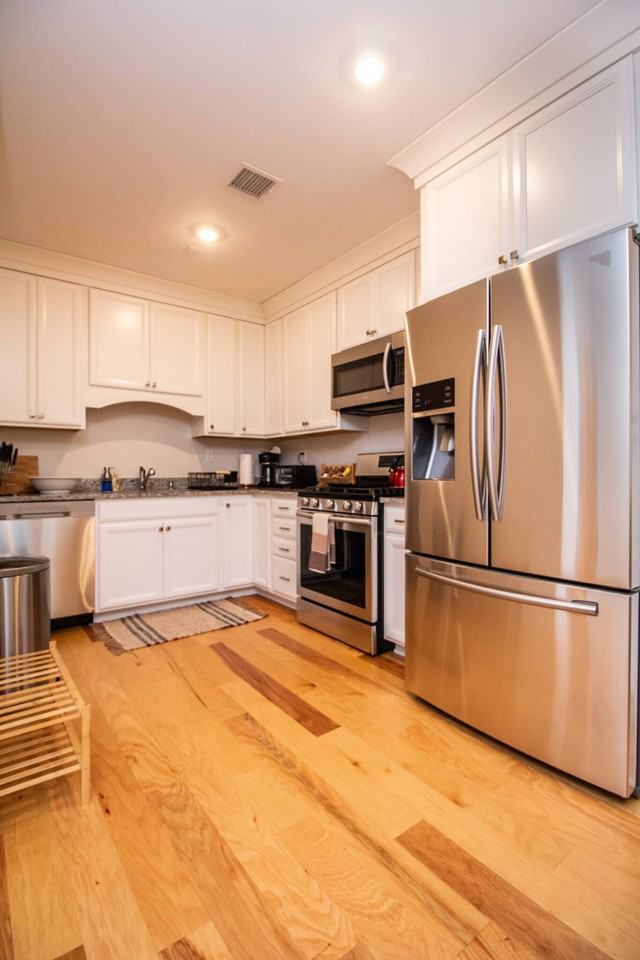 1008 Tremont St #4 - Photo 4 of 35