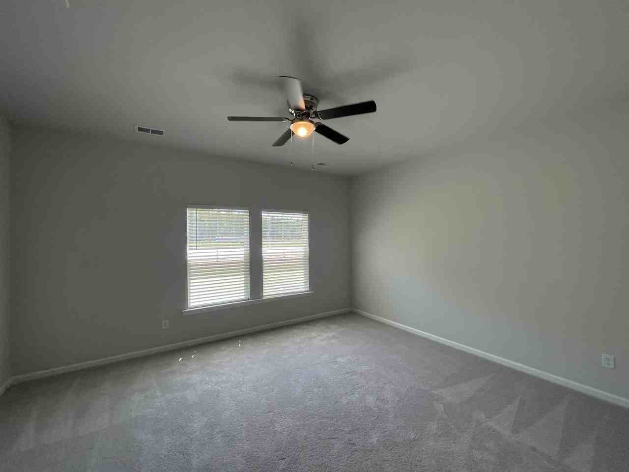 263 Woodland Oak Way - Photo 5 of 13