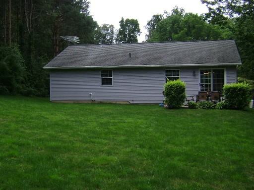 322 Highland Hills Cir - Photo 3 of 18