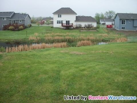 626 Brittany Blvd - Photo 3 of 16