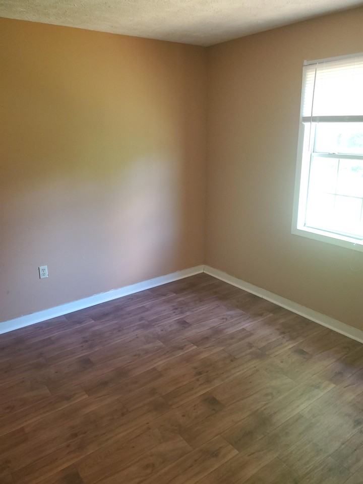 110 Lilly Jean Dr #B5 - Photo 4 of 6