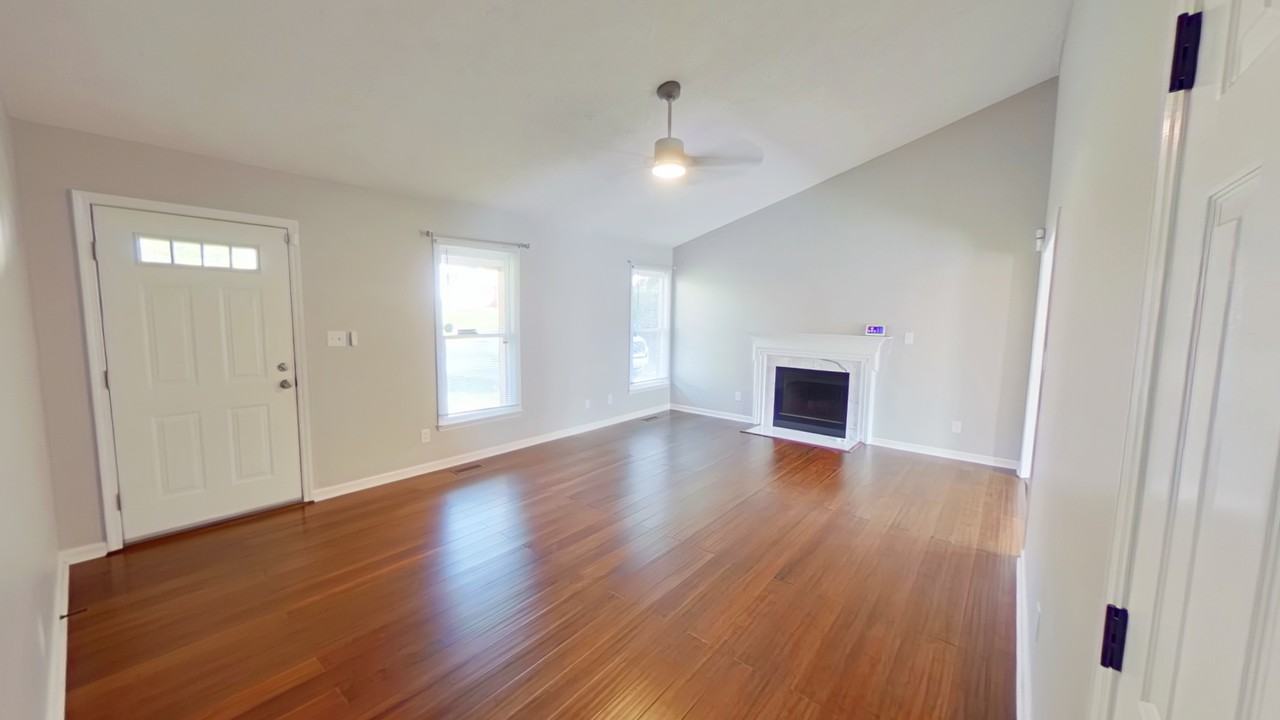 5046 Waterford Dr #1 - Photo 5 of 33