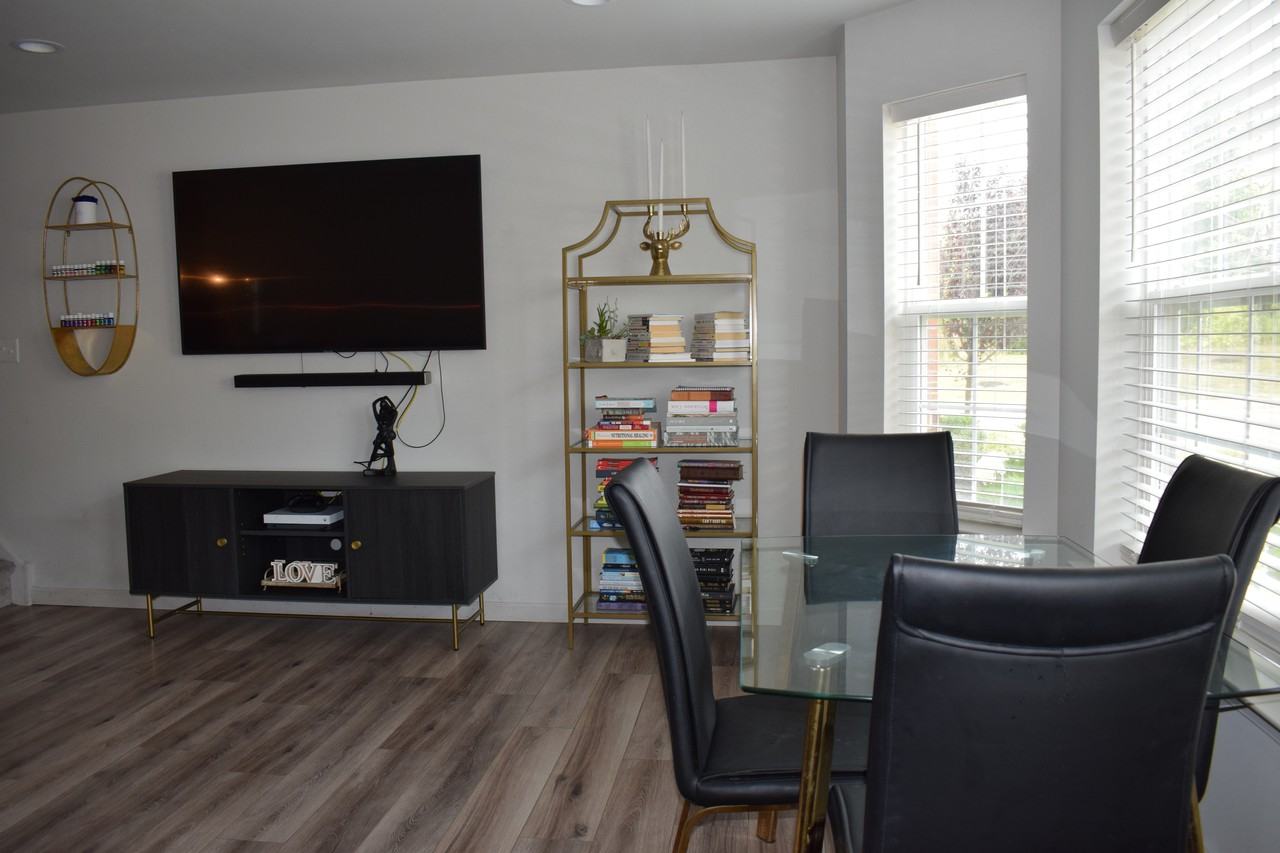 3089 Davenport Way - Photo 3 of 18