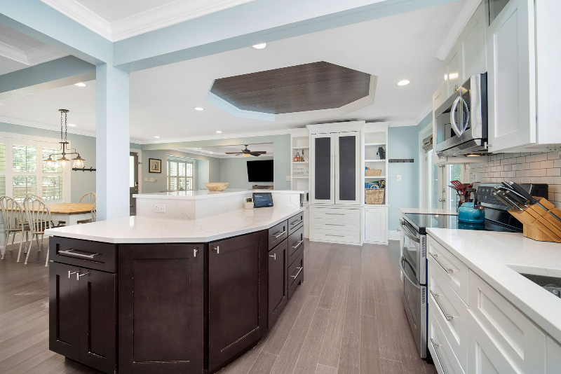 584 Fort Johnson Rd - Photo 7 of 40