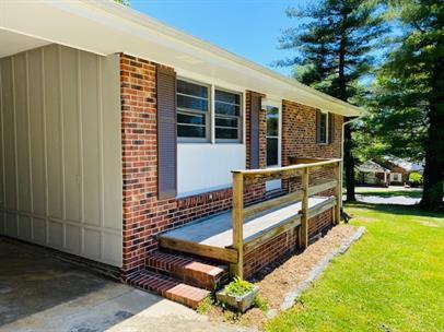 101 Chariton Avenue - Photo 2 of 14