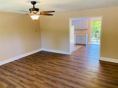 101 Chariton Avenue - Photo 3 of 14