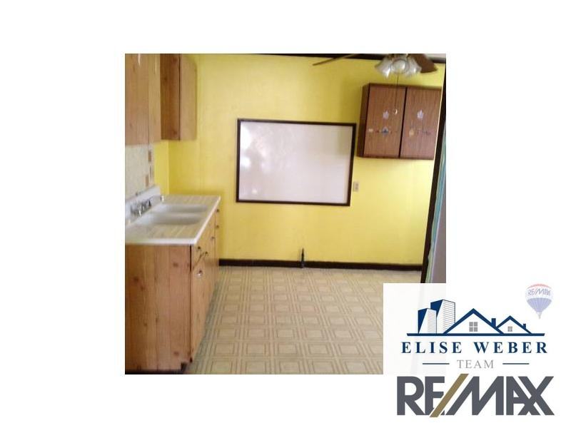 608 N Croton Ave - Photo 2 of 7