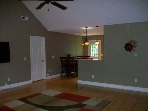 2871 Soye Dr - Photo 2 of 9