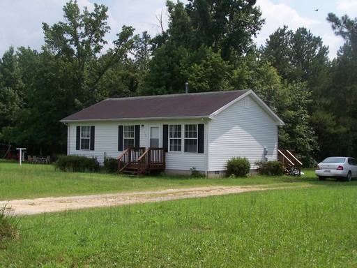 104 Washington St - Photo 2 of 6