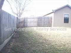 2917 Dillard St - Photo 2 of 10