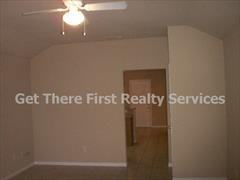 2917 Dillard St - Photo 3 of 10