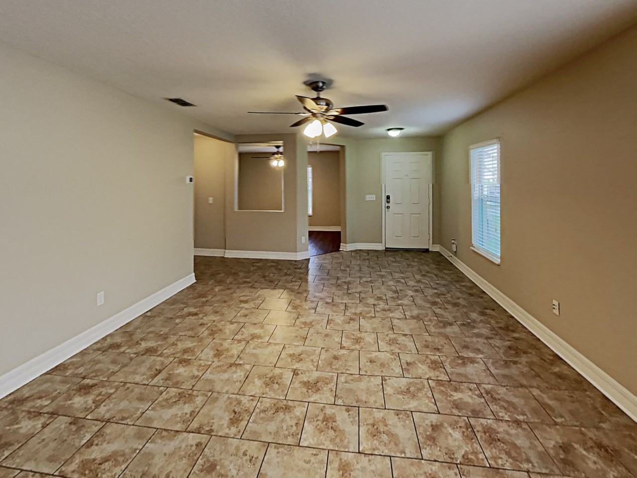 3193 Kearns Rd - Photo 3 of 20