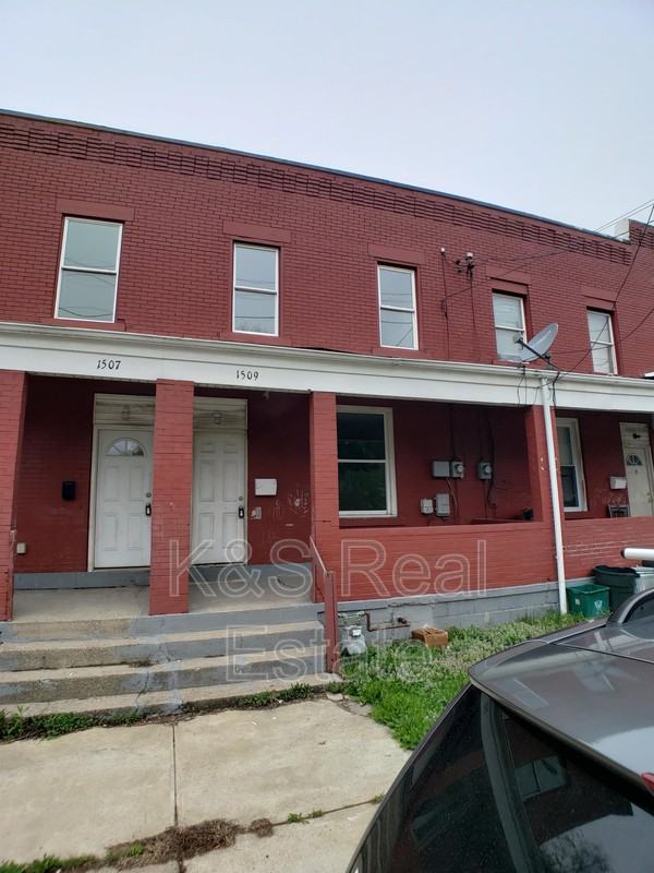 1507 1507 - 1519 Coal Street - 1509