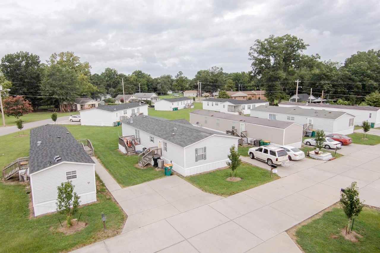 Abbott Park MHP - Photo 2 of 2