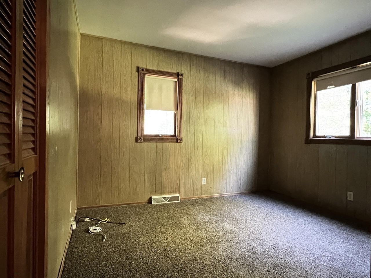 104 Sunset Dr #1 - Photo 5 of 11