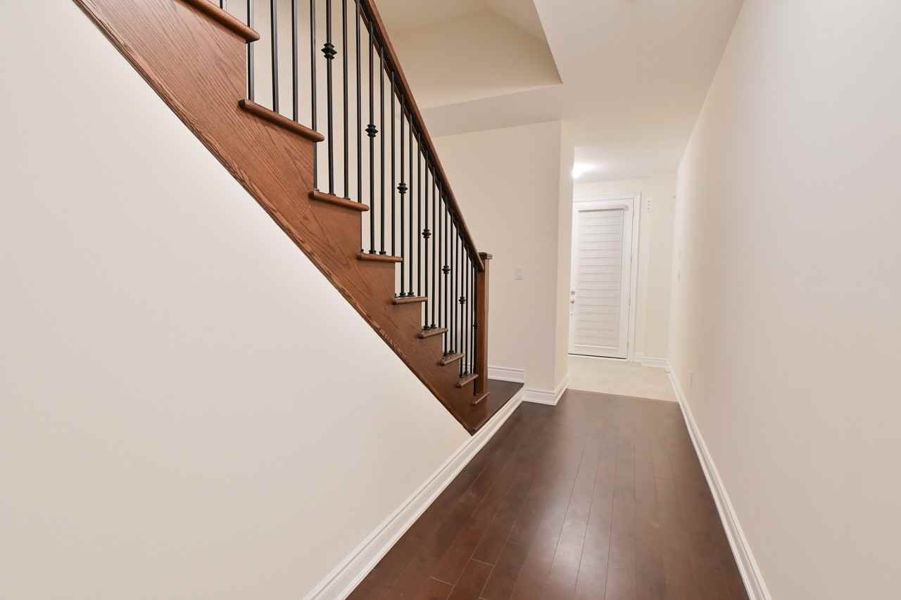 334 Laplante Street - Photo 3 of 25